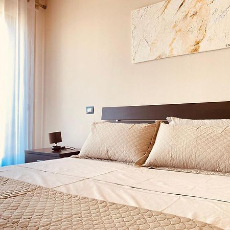 Nemis Apartments In The Centre Of Tirana Four Free Parking Zewnętrze zdjęcie