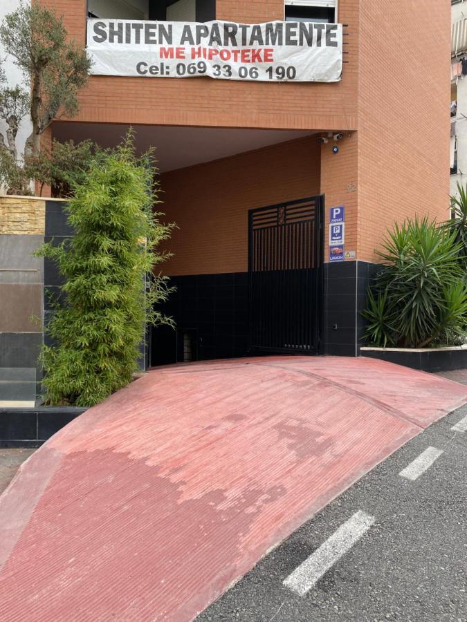 Nemis Apartments In The Centre Of Tirana Four Free Parking Zewnętrze zdjęcie