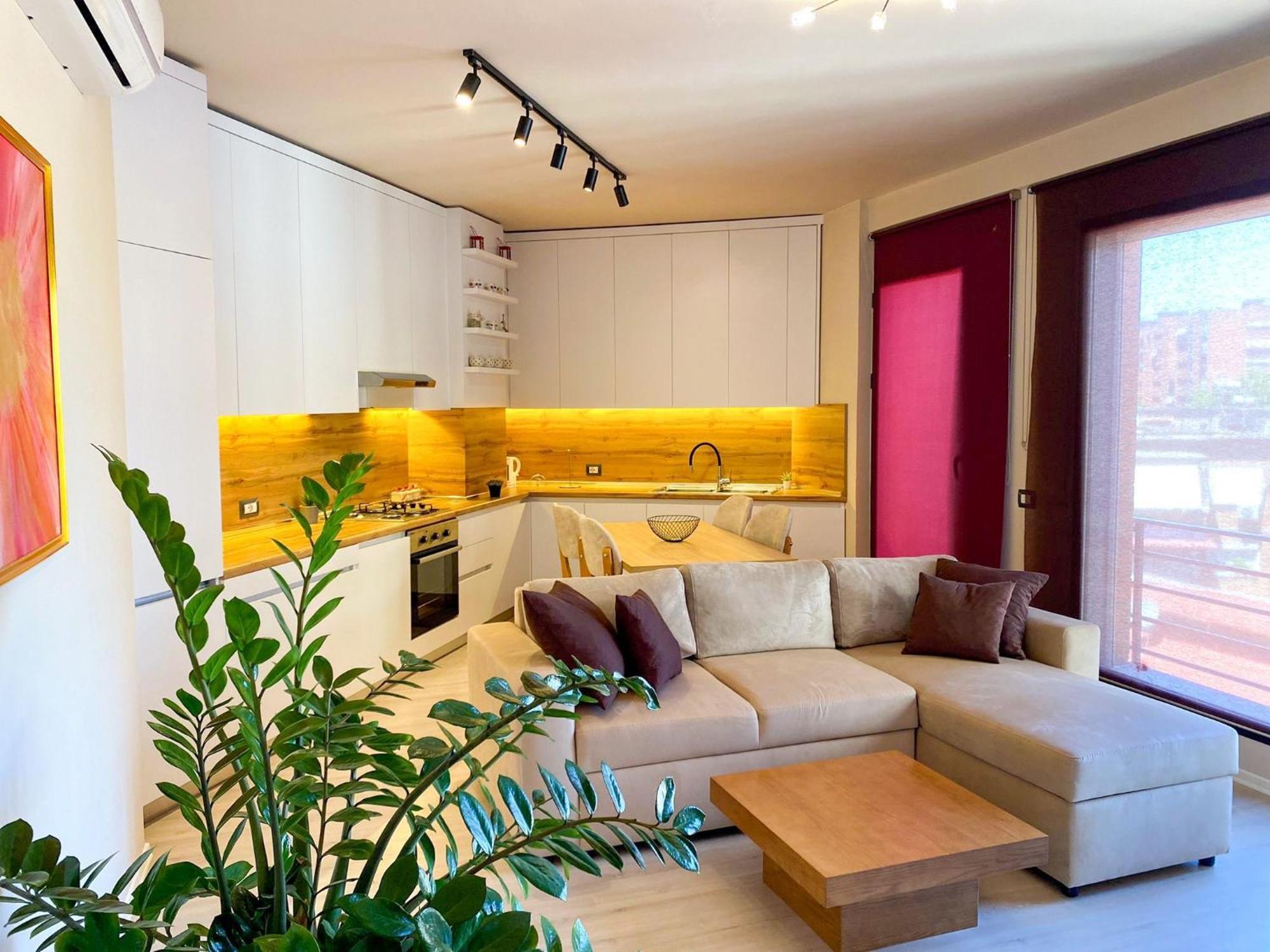 Nemis Apartments In The Centre Of Tirana Four Free Parking Zewnętrze zdjęcie
